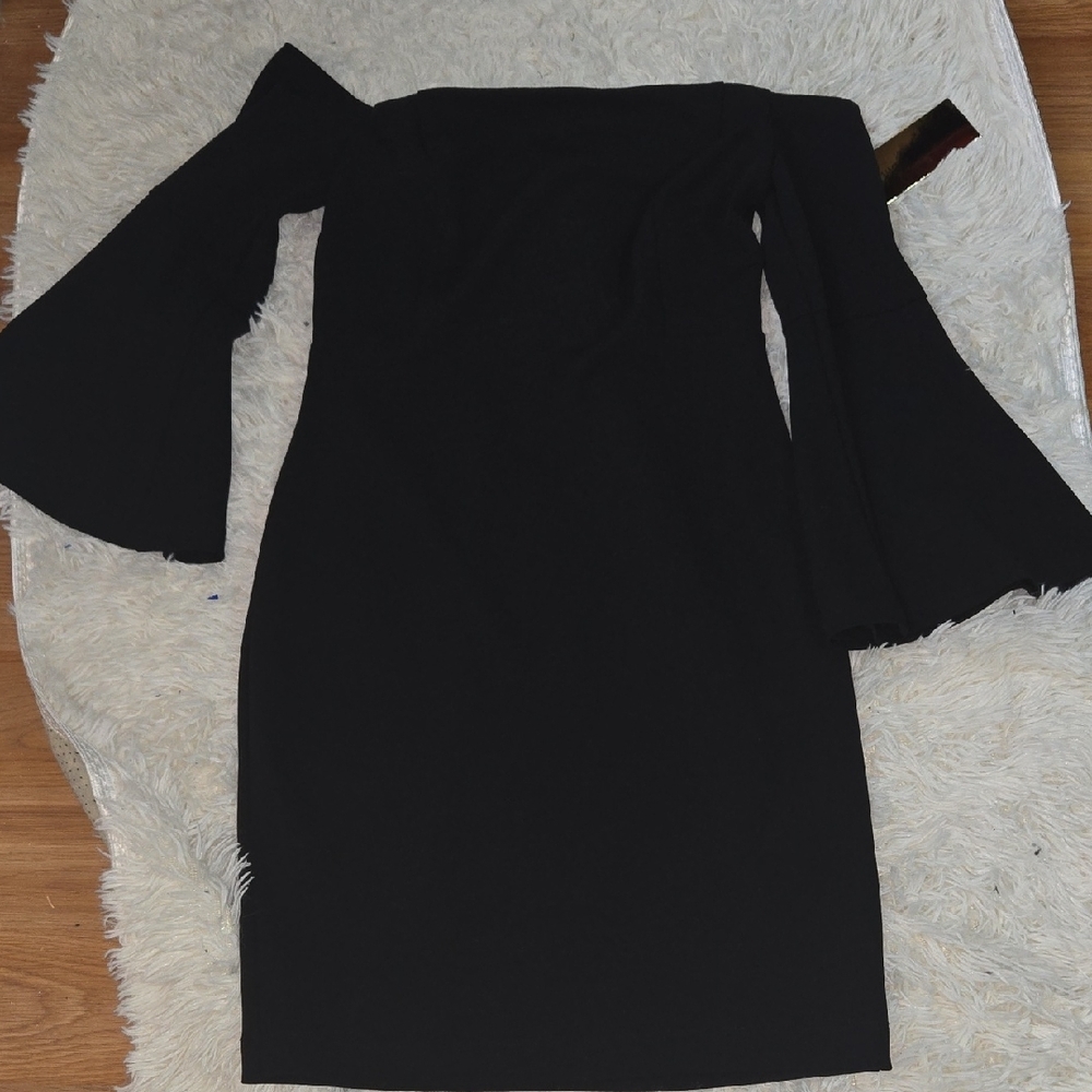 Cynthia Steffe Black Off-Shoulder Sheath Dress